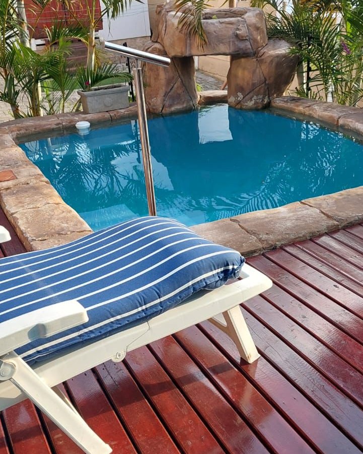 4 Bedroom Property for Sale in Fraaiuitsig Western Cape